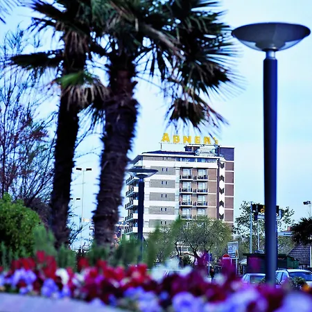 Szálloda Abner's Riccione