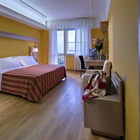 Abner's 4* Riccione