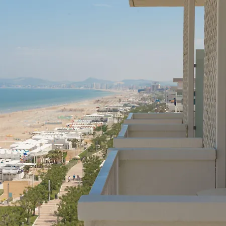 Abner's ホテル 4*